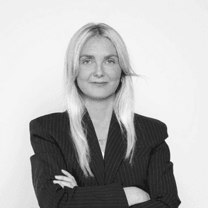 Íris Karlsdóttir