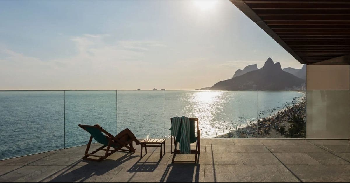 posts--hotel-arpoador-wins-award-with-a-data-driven-approach